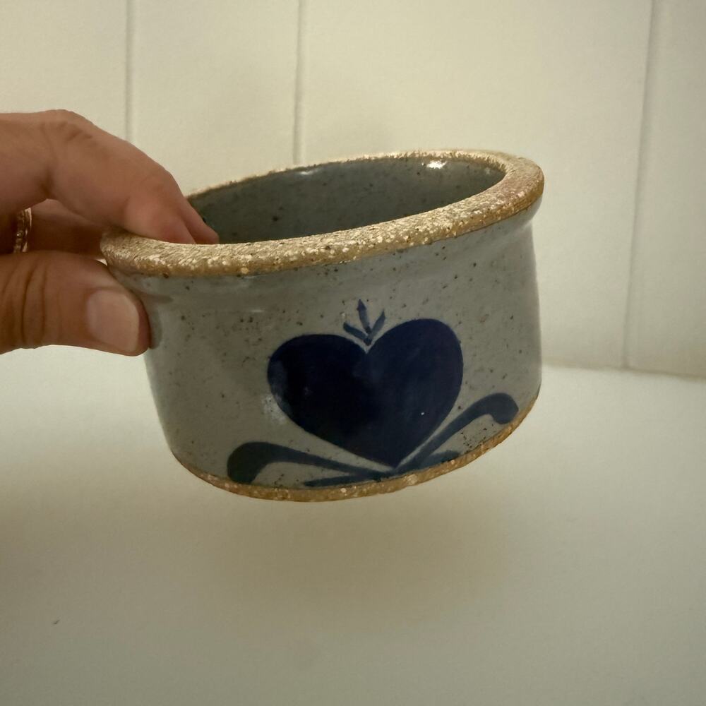 Vintage Bastine Pottery Mini Crock Blue Hearts Noblesville IN EUC circa 2000